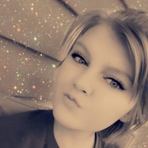 Meet your Posher, Paige